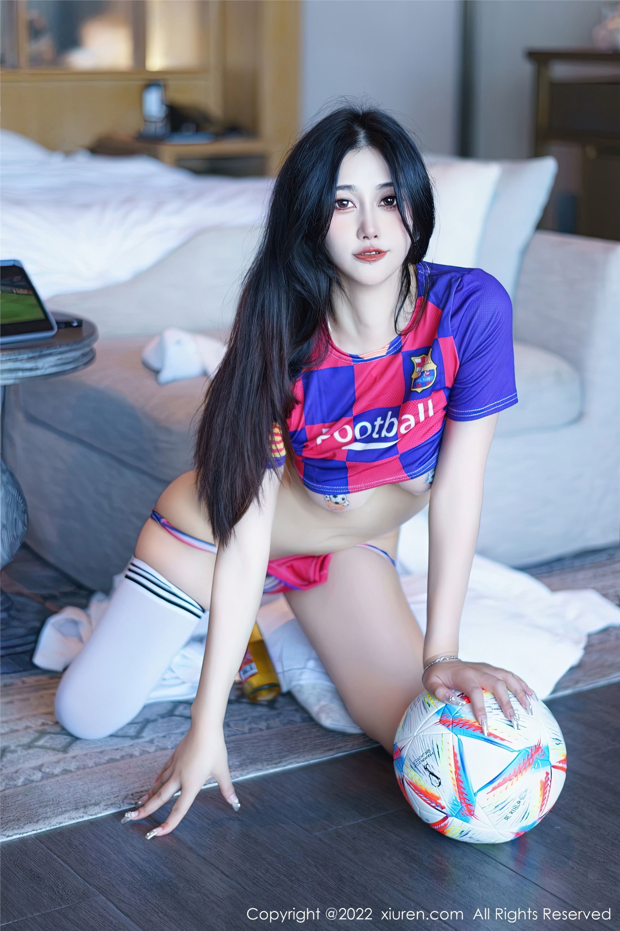 Xiuren秀人网 2022.12.15 NO.6004 laura阿姣